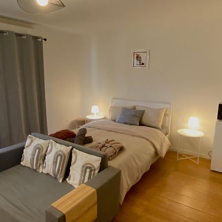 Cozy Riverfront Living, 5-Min Walk To Riverside Train Neuilly-Plaisance Kültér fotó