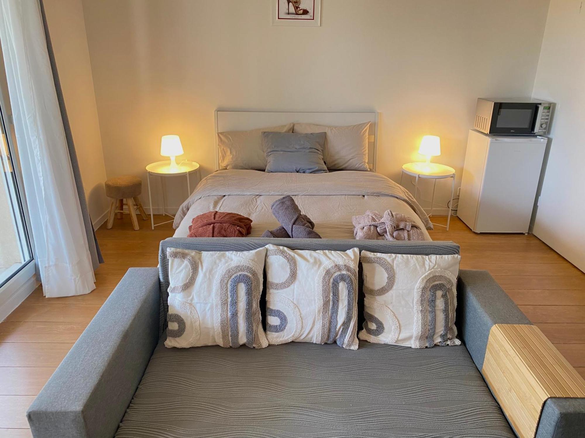 Cozy Riverfront Living, 5-Min Walk To Riverside Train Neuilly-Plaisance Kültér fotó